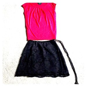 Liz Claborne - Red Top/ Banana Republic- BlackMini